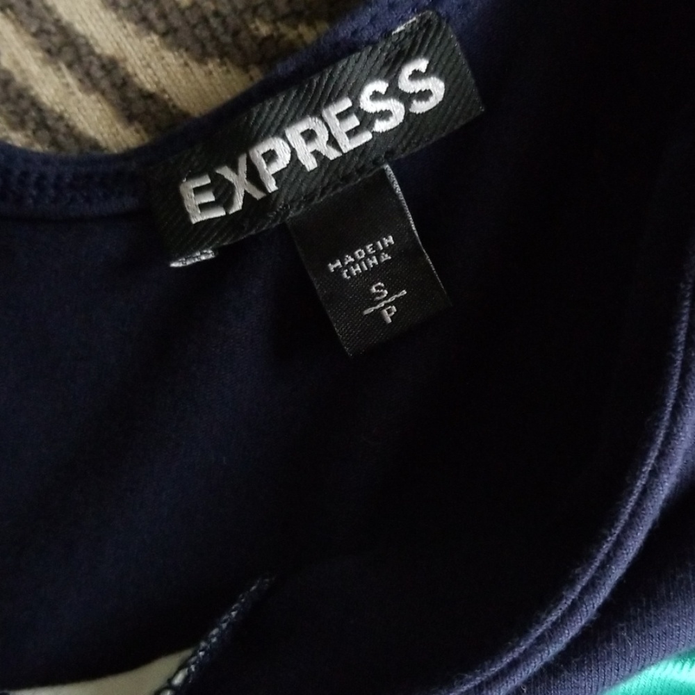 Express Tank top - Picture 4 of 5